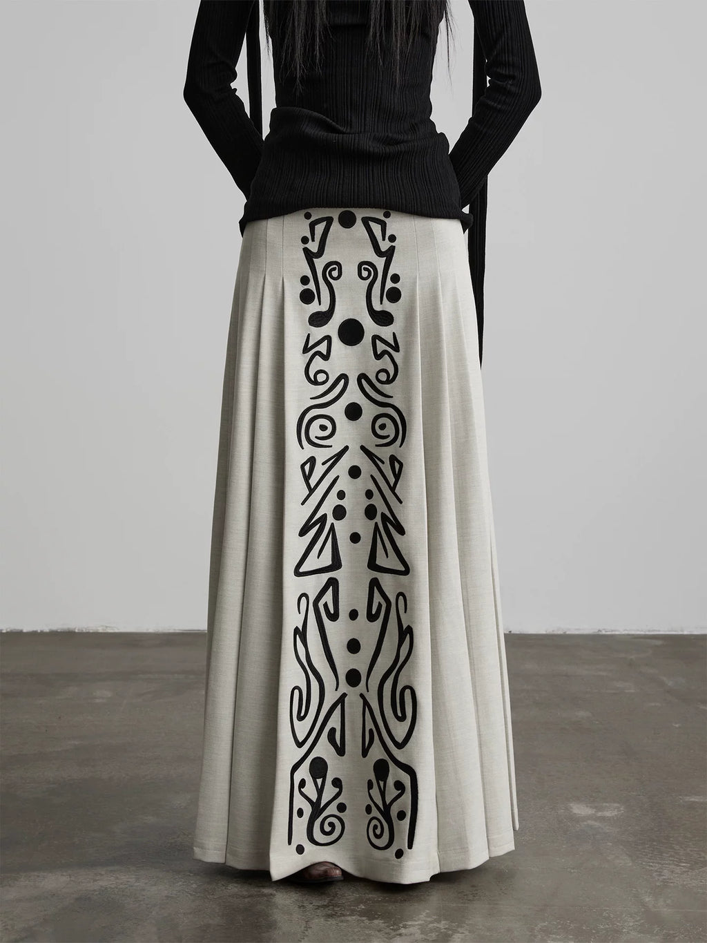 INDULGE Embroidered Pleated Skirt