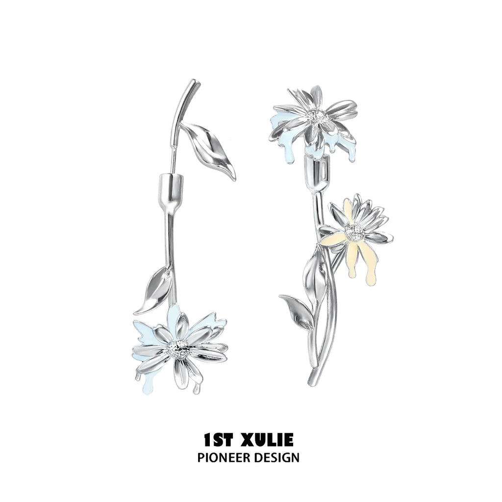 1ST XULIE Daisy Cubic Zirconia Gold-Plated Earrings