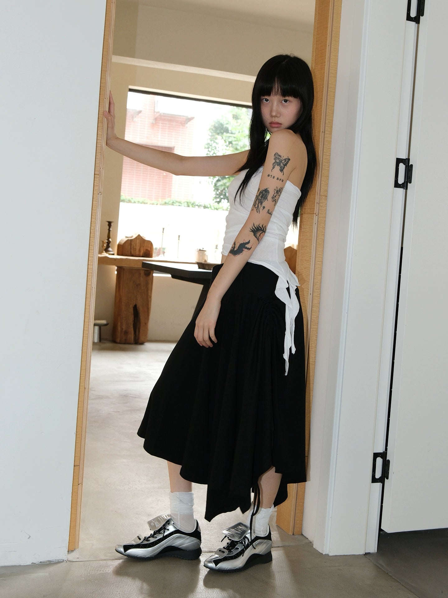 Mooreyu Pointed Leather Platform Lace-up Casual Shoes