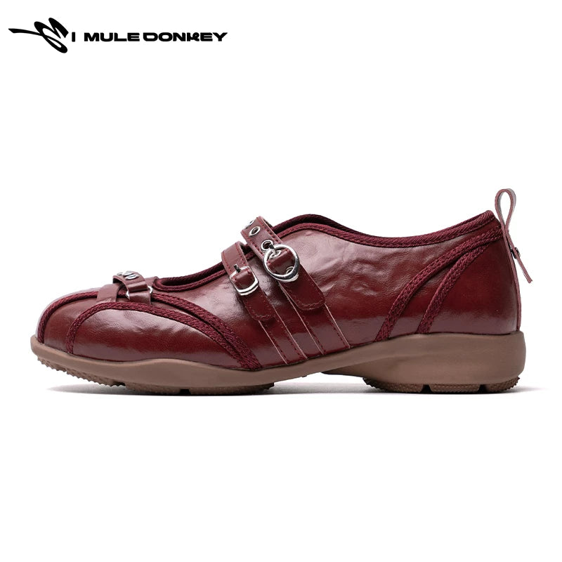 Donkey Shallow Rivet Sports Small Leather Shoes