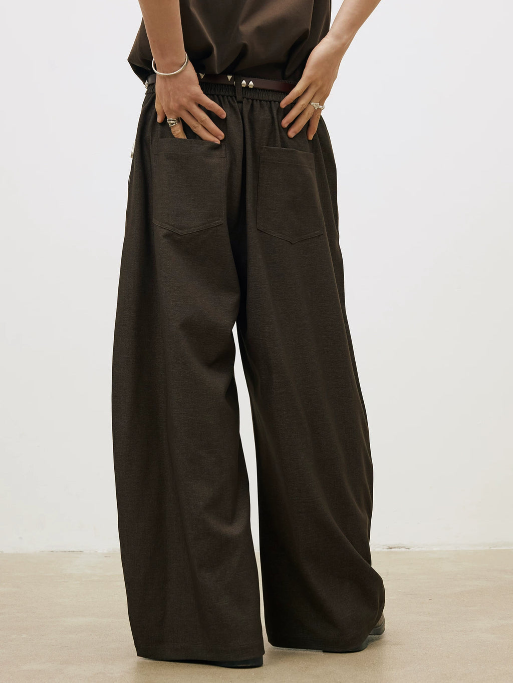 LR Single Pleated Diagonal Pocket Elegant Casual Trousers