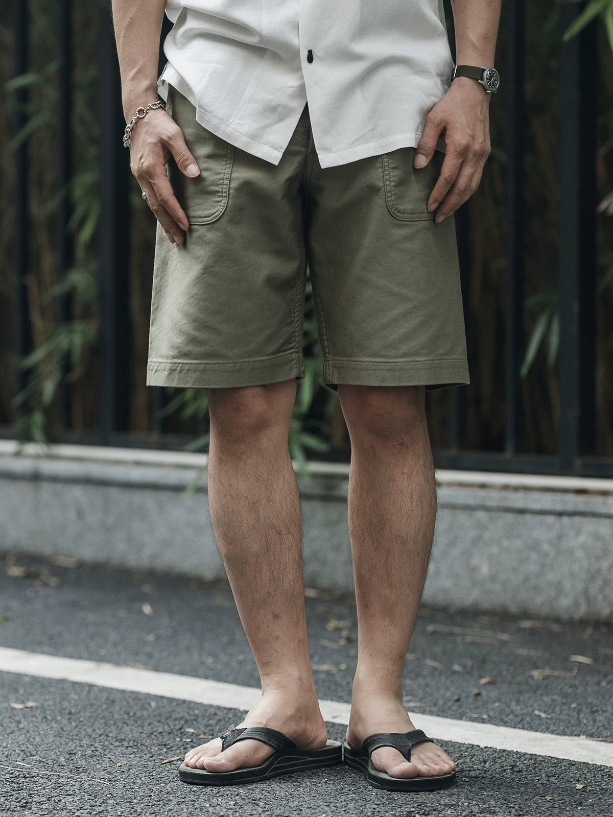 Bronson High-Waist Straight-Leg Cargo Shorts