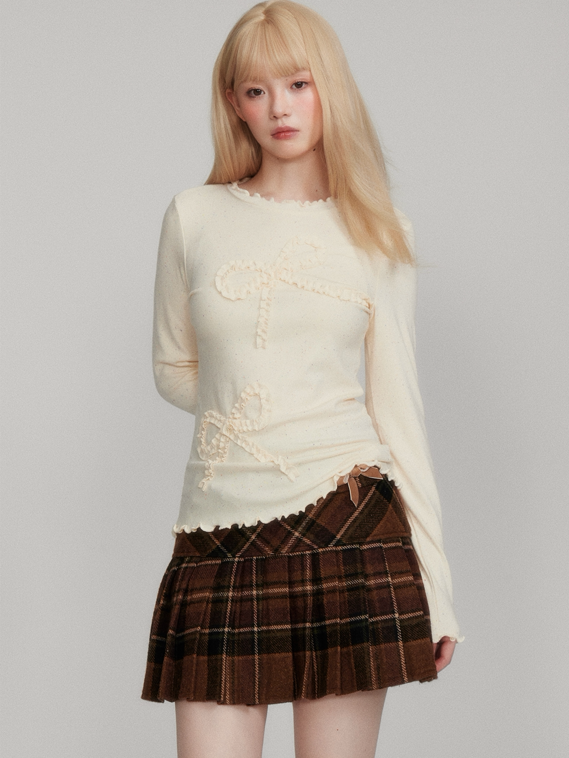 LOST FOREST Color Dot Bow Warm Long Sleeve