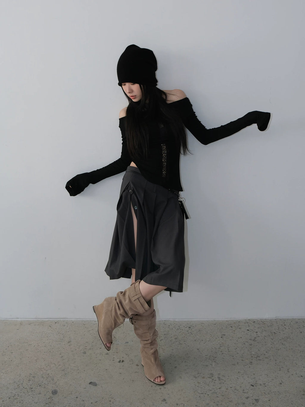Mooreyu Vintage Belt Buckle Slope Heel Cool Boots