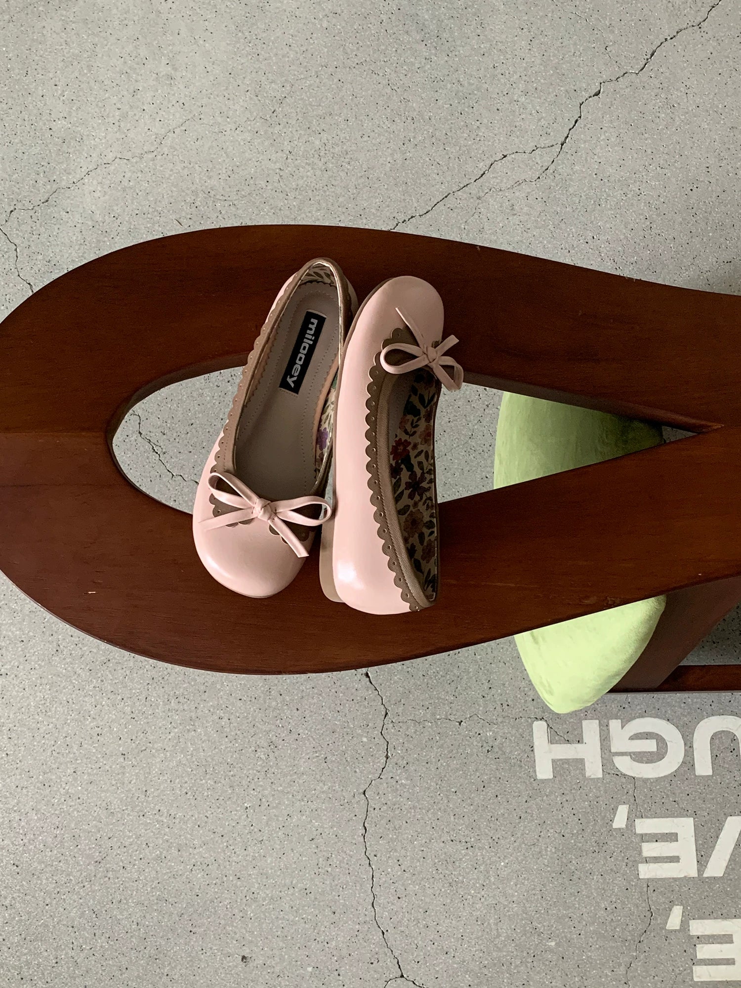 MILOOEY Bow-Detail Leather Ballet Flat
