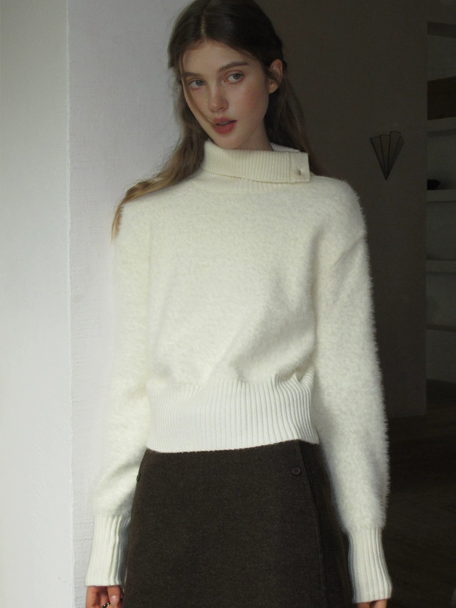 EGGKA Button Plush Simple Temperament Knitted Sweater
