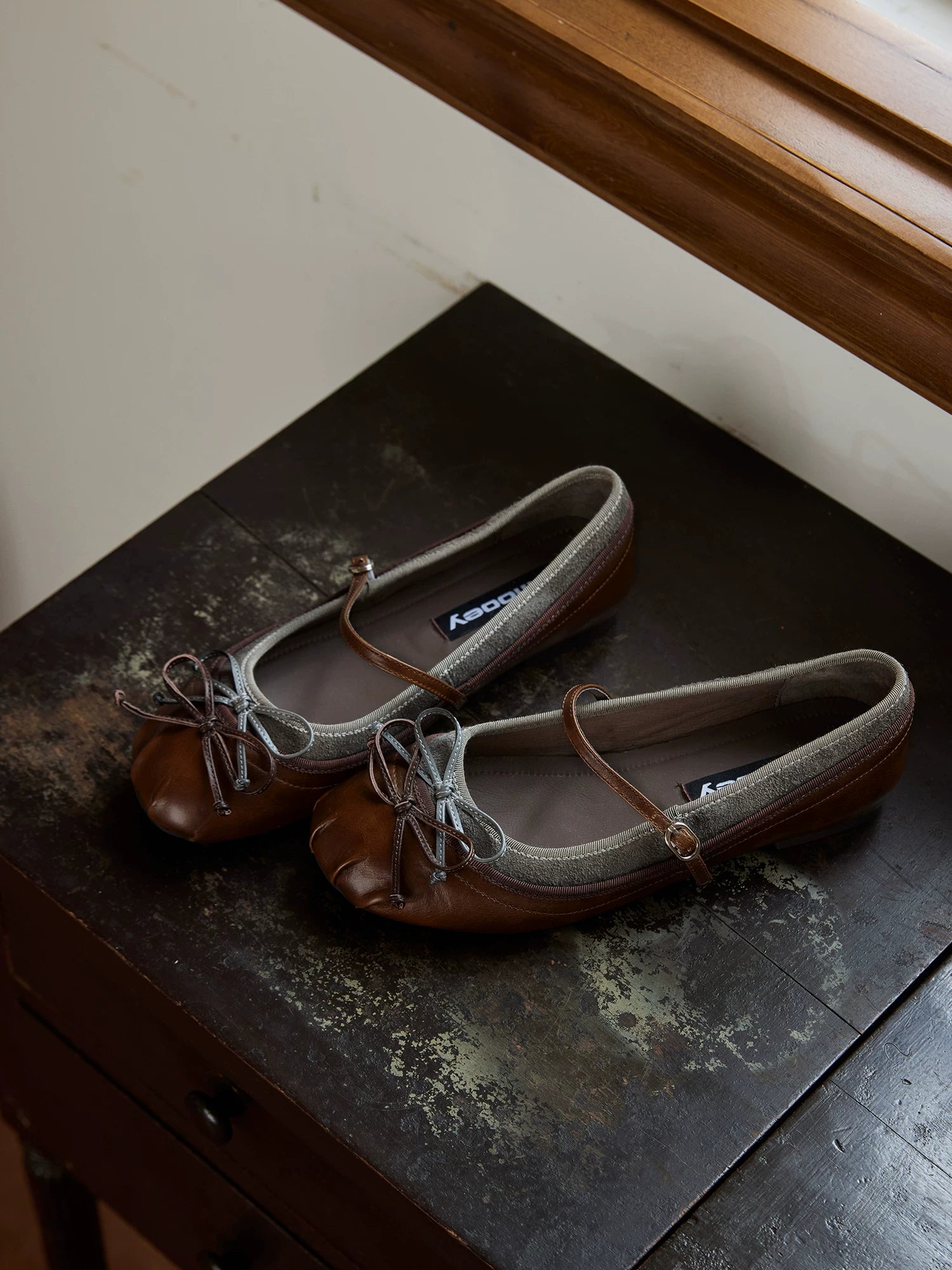 MILOOEY Leather Mary Jane Flat