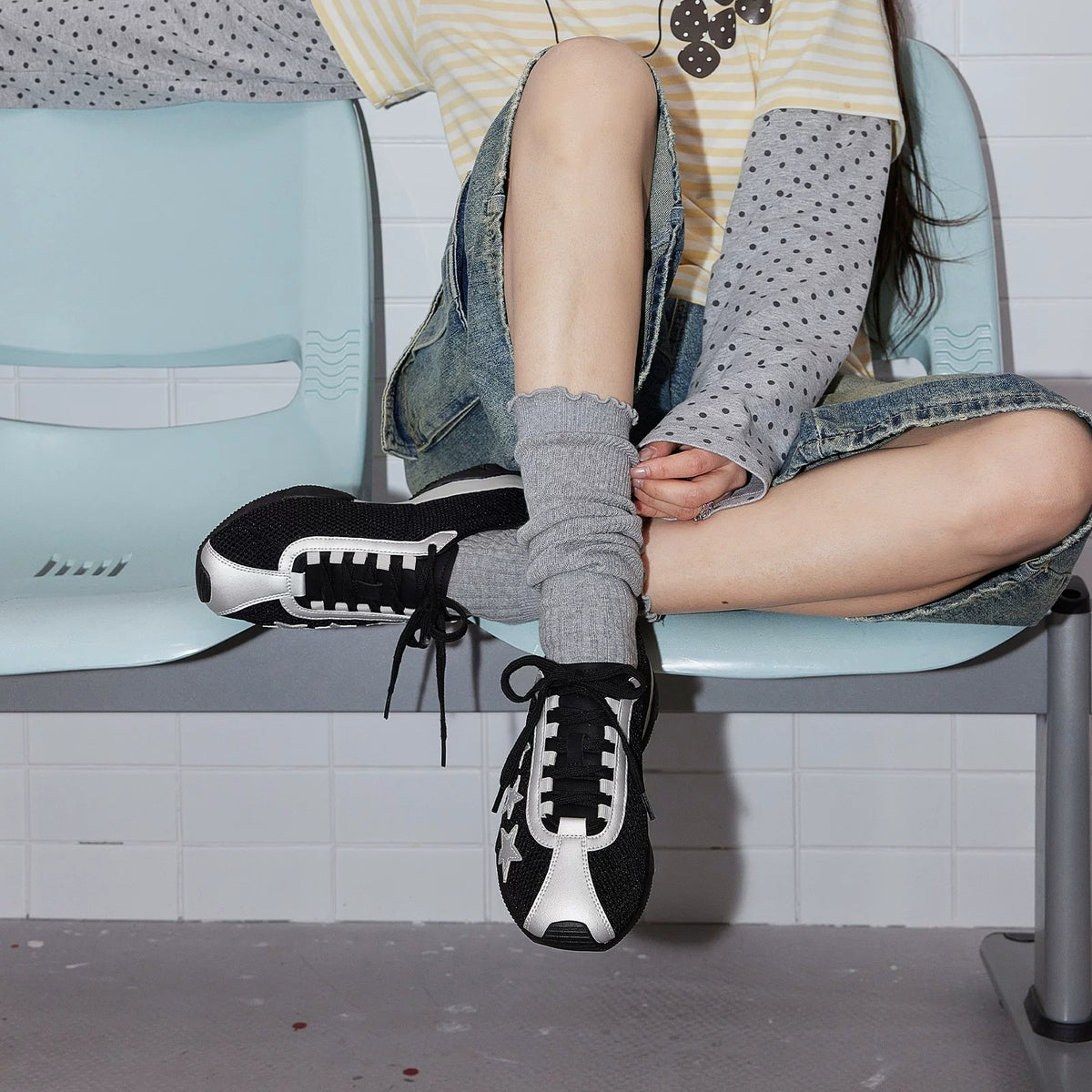 MASOOMAKE Mesh Lace-Up Low-Top Training Sneaker