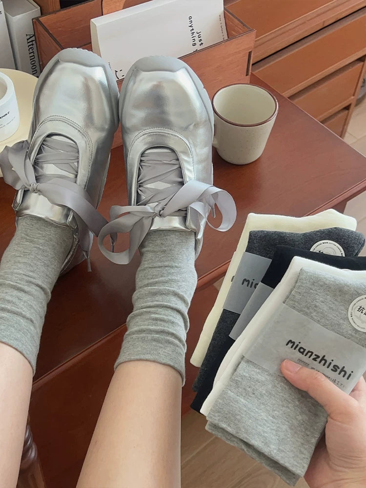 Halo Honey Moisture-Wicking Mid-Calf Slouch Socks