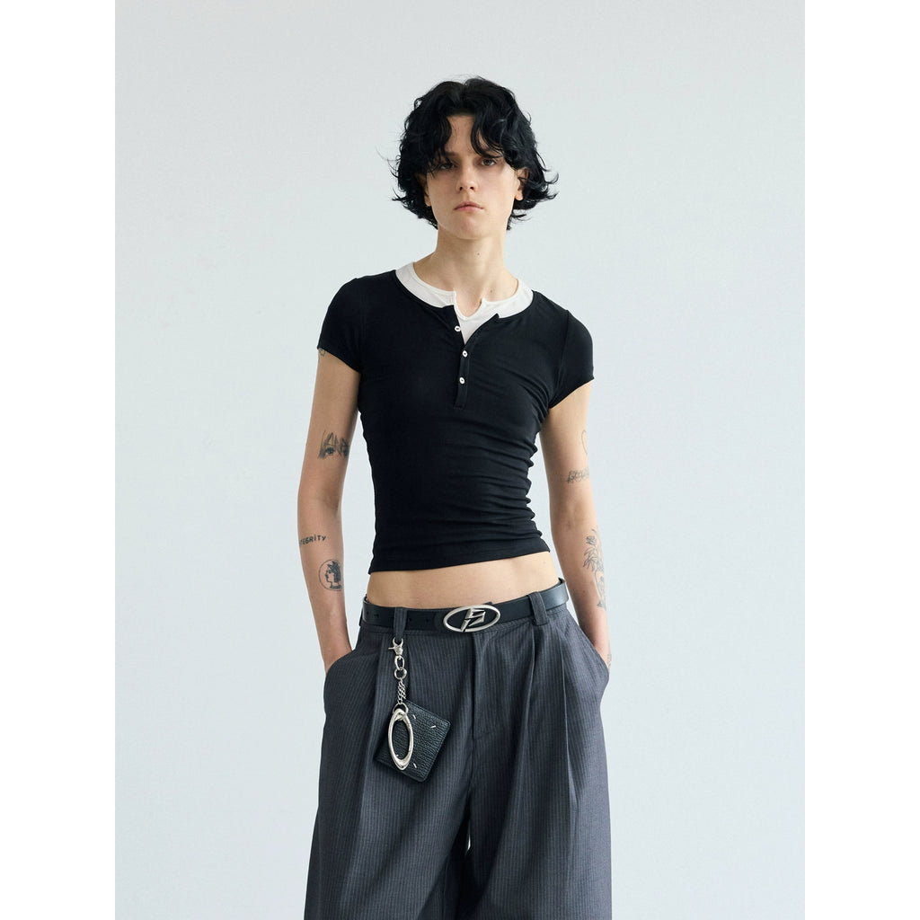 PEOPLESENSE Henry Collar Fake Two-piece Stacked Slim-fit Short Tee