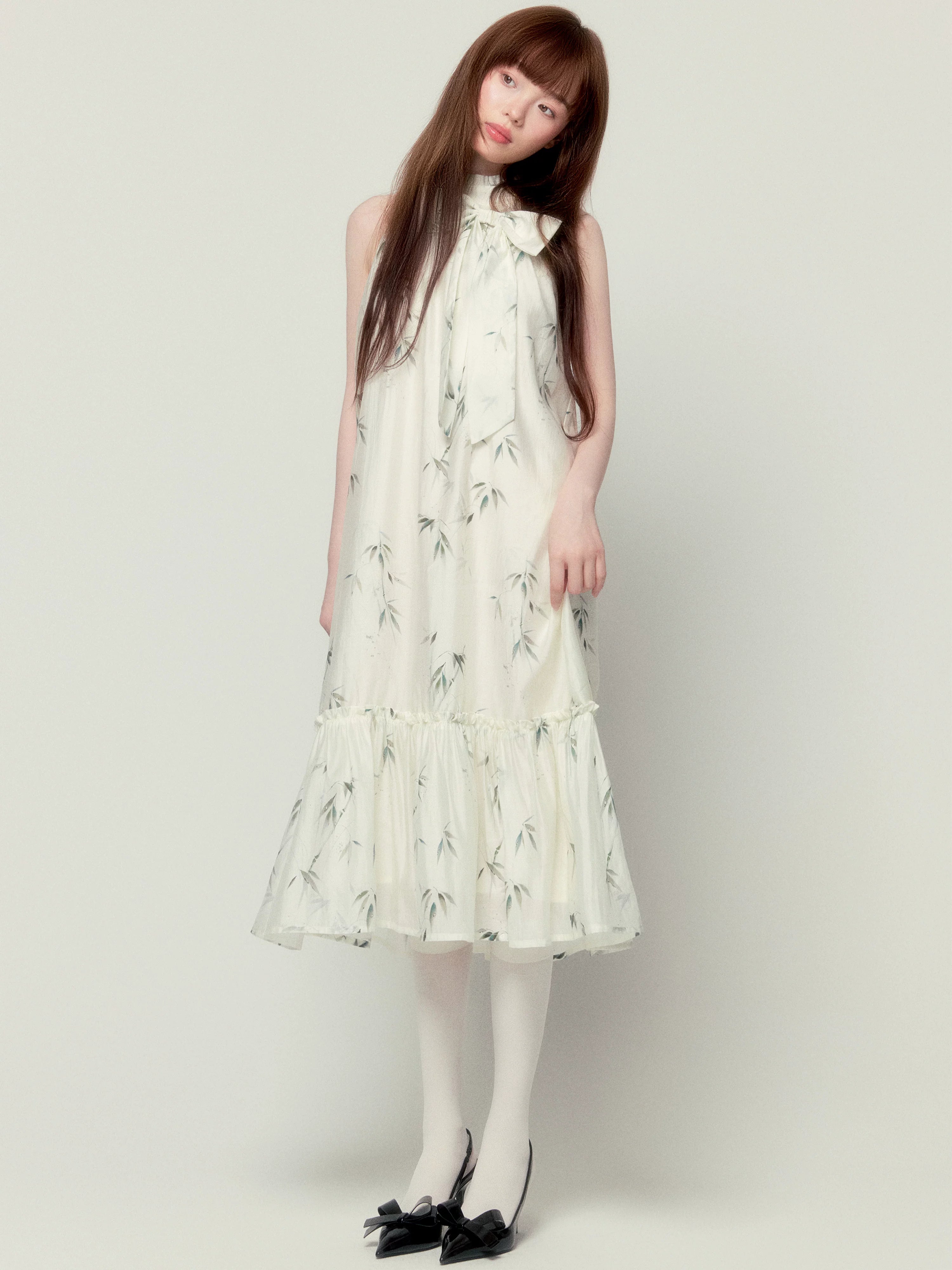 LOST FOREST Neck Bow Loose Dress