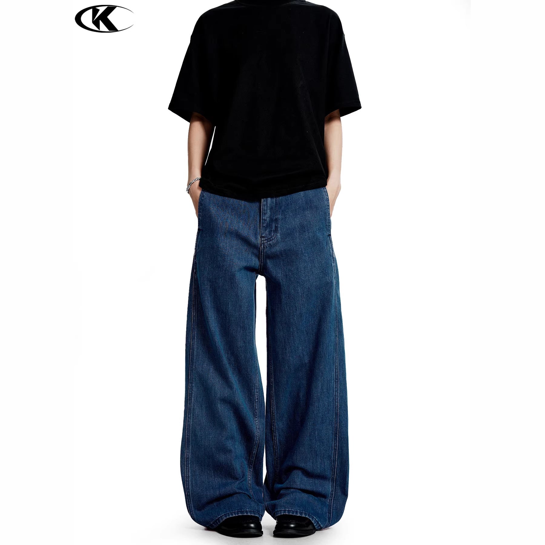 11KN 11 oz Straight-Leg Jeans