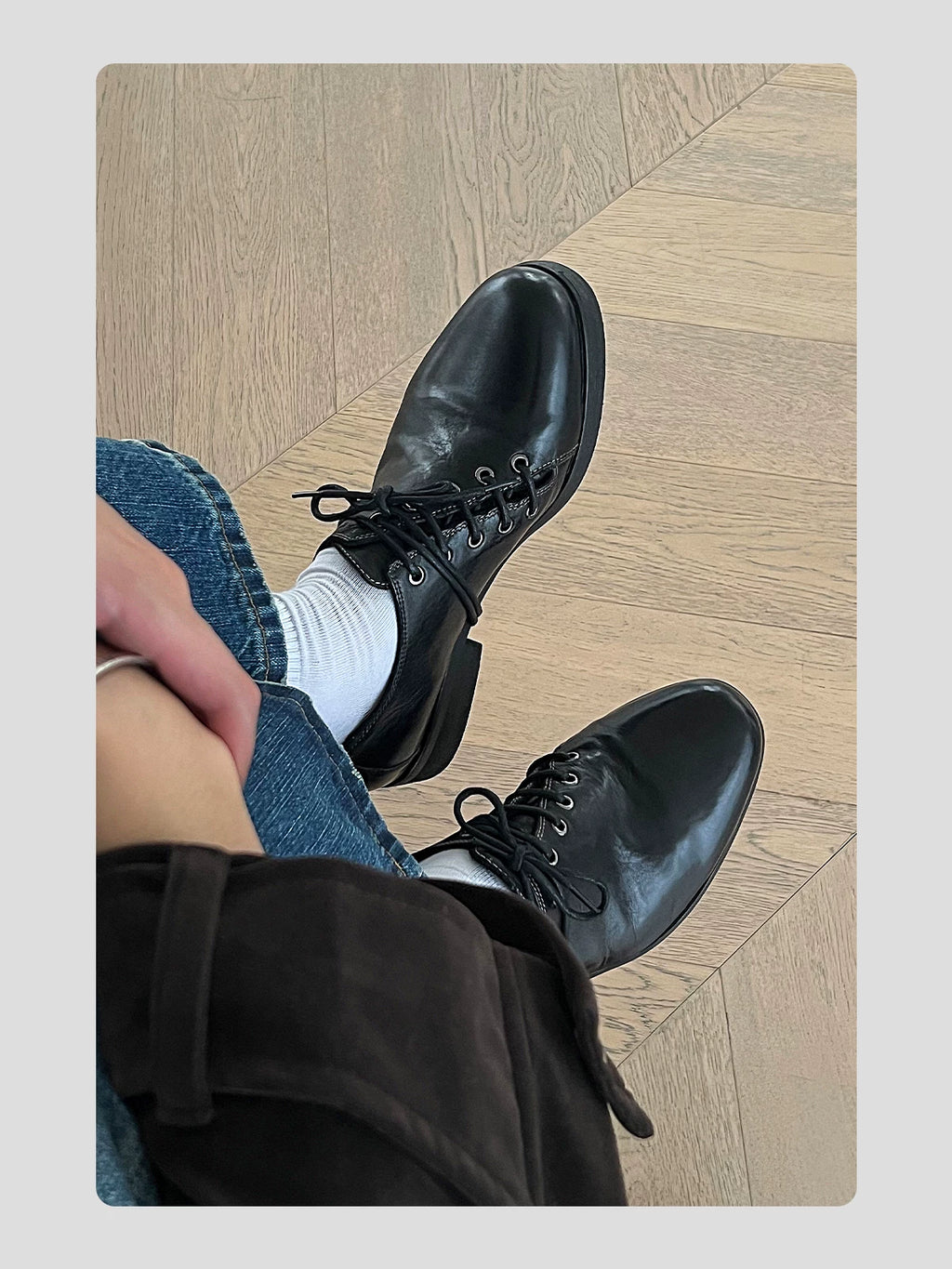 HANQIAORIJI Washed Horsehide Lace-Up Derby