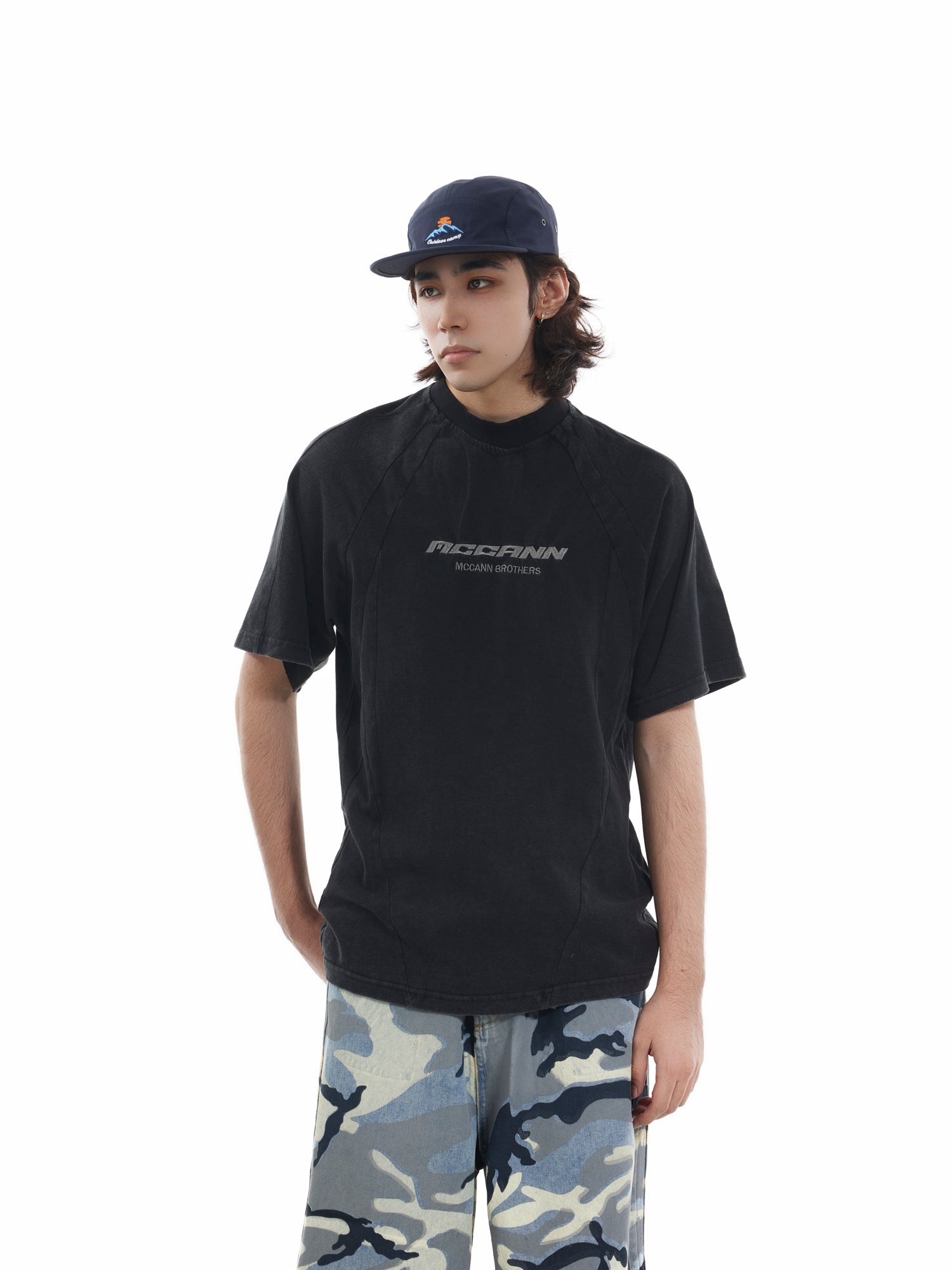BTSG old deconstruction tailoring shoulder ramp Tee