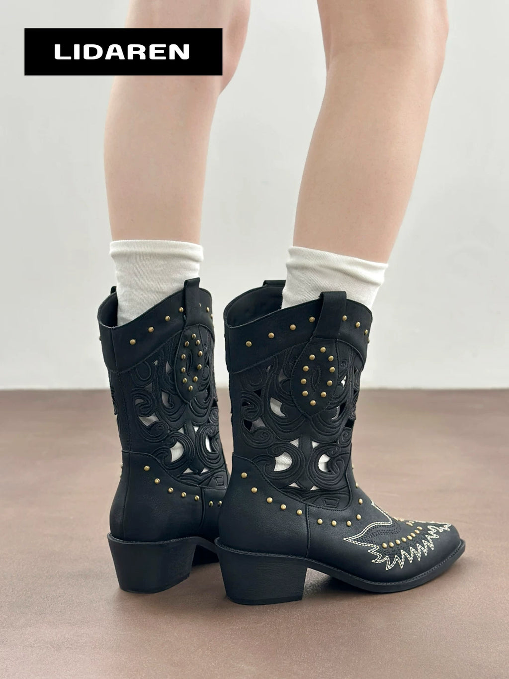 Lidaren Produced Embroidered Pointed-Toe Cowgirl Boot