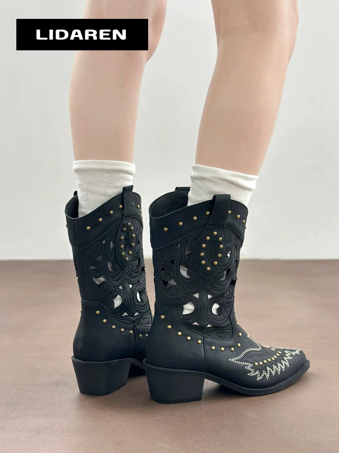 Lidaren Produced Embroidered Pointed-Toe Cowgirl Boot