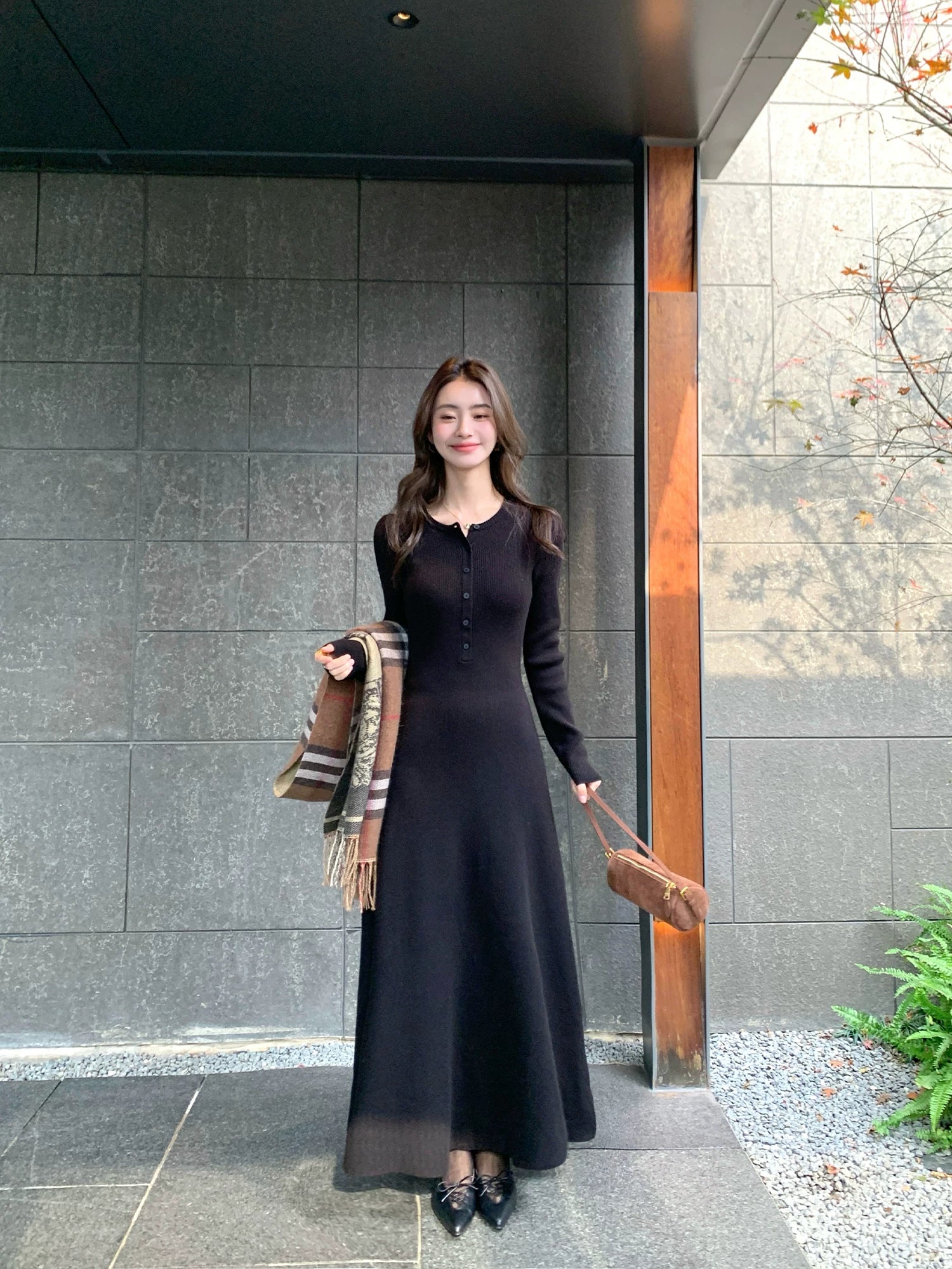 Pusumede Simple Henry Neck Long Sleeve Dress