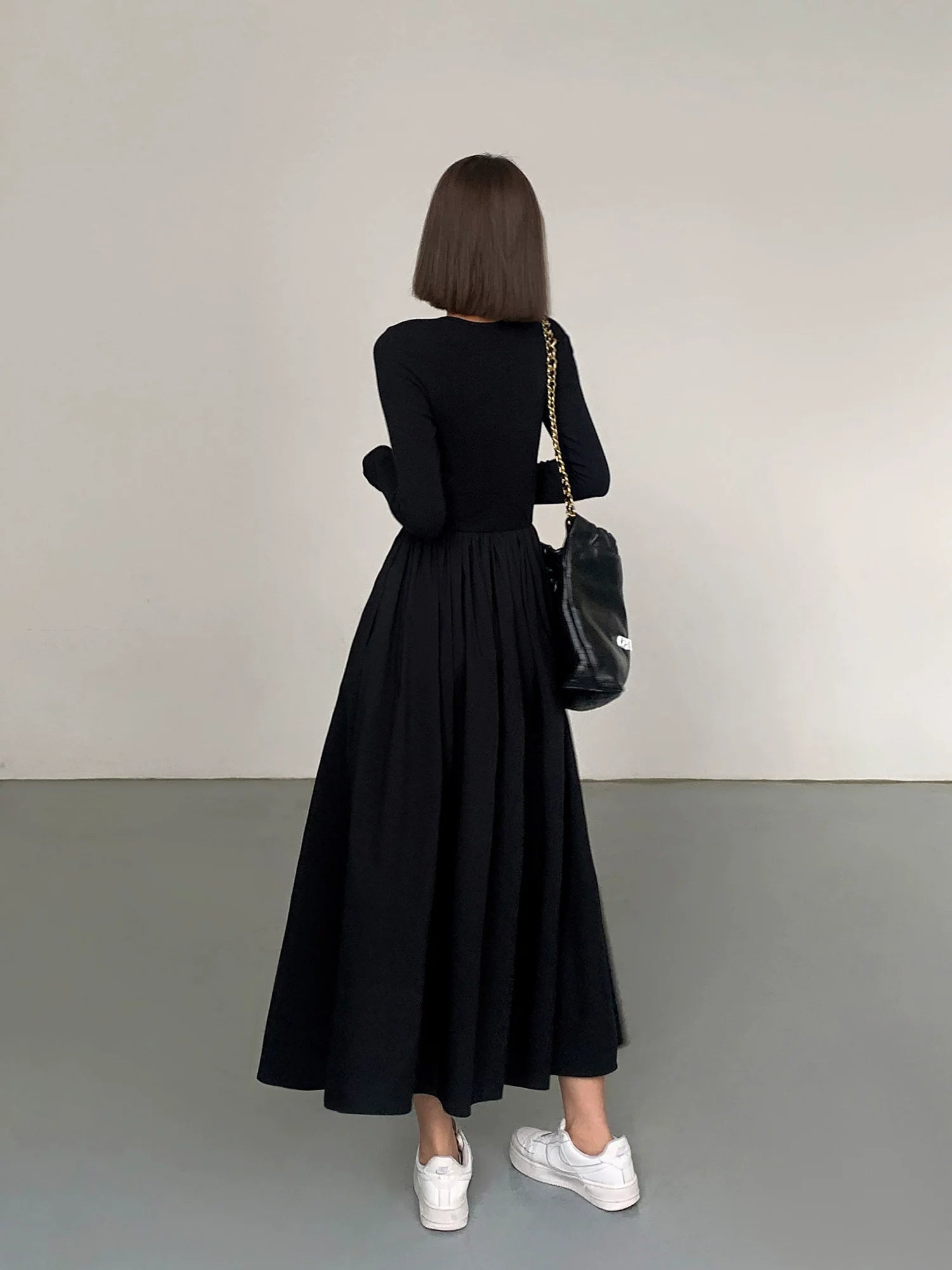 OUSPH Crew Neck Long Sleeve Knitted Dress