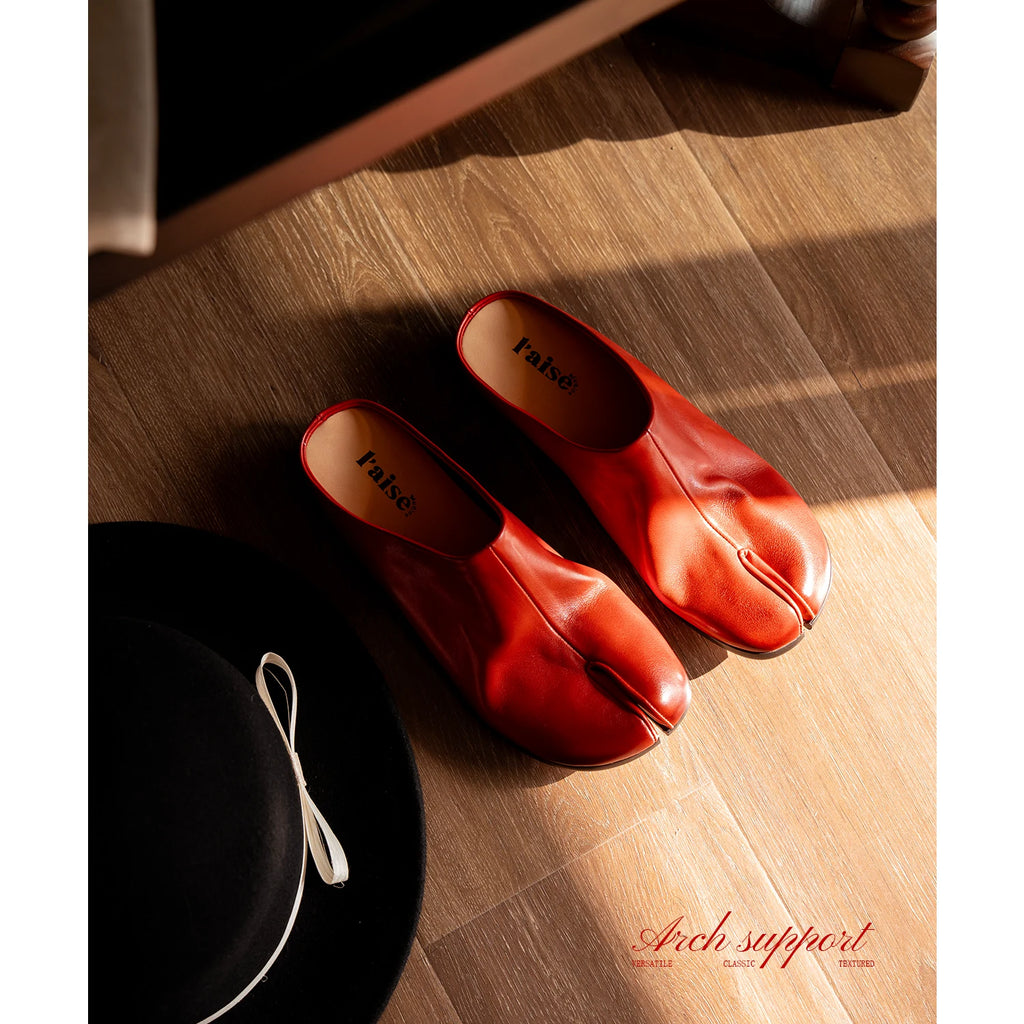 L'aise Washed Leather Split-Toe Tabi Slip-On Mule