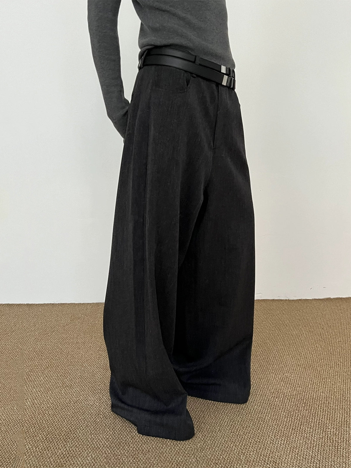 COLN Loose Versatile Casual Pants