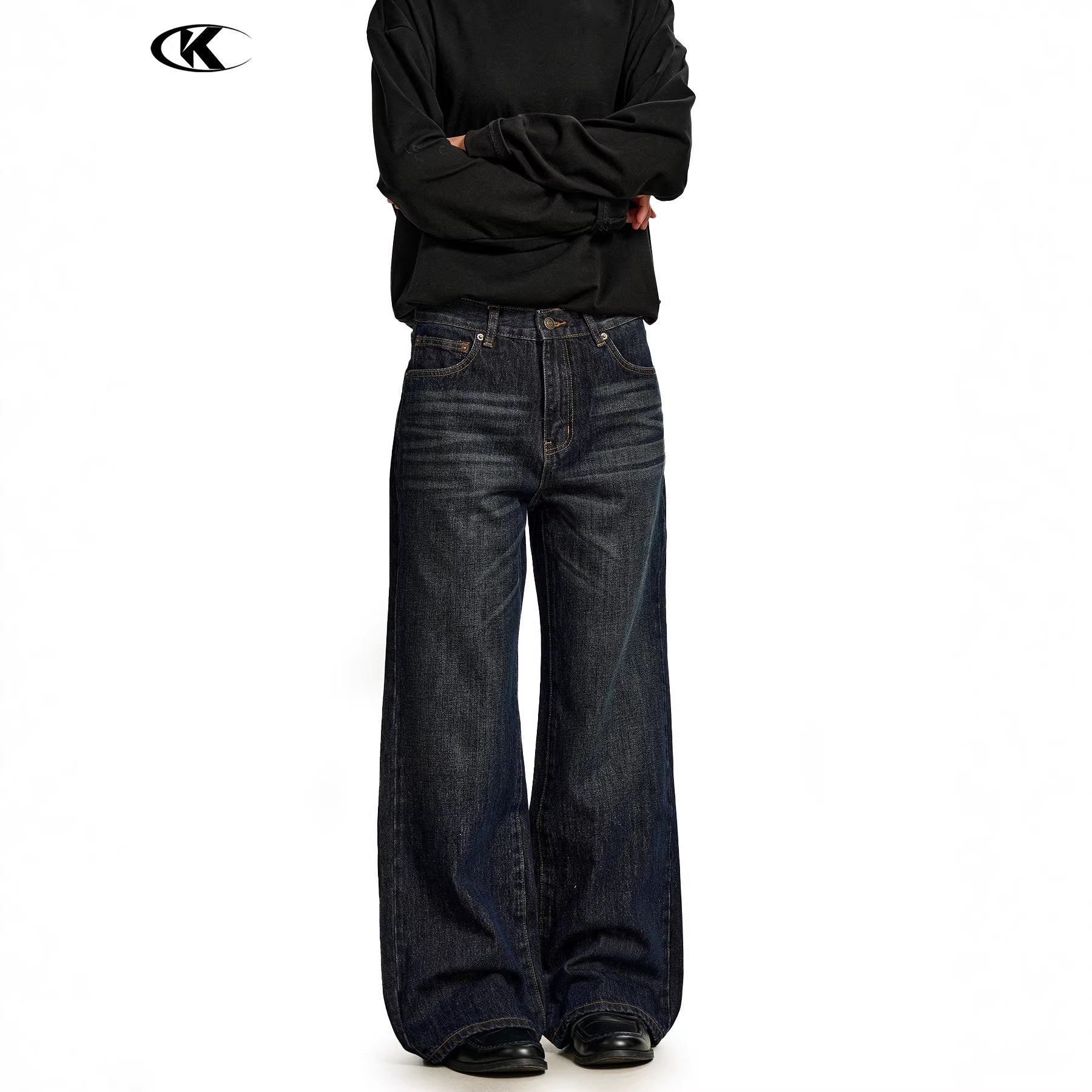 11KN dark blue straight-leg slim-fitting jeans