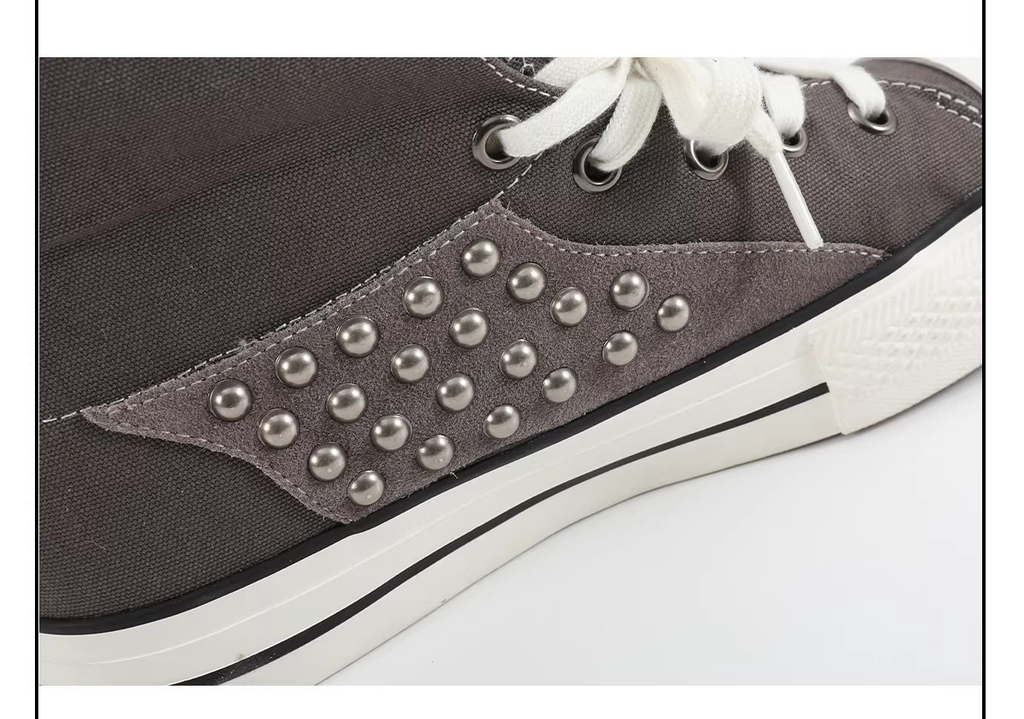 NumbAsia Zebra Pattern Star Print Rivet Canvas Shoes