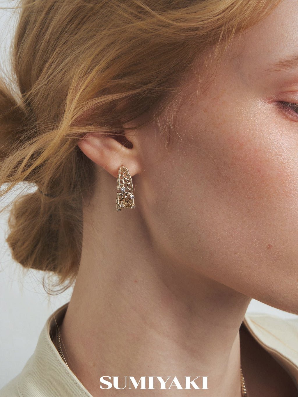 SUMIYAKI Textured C-Hoop Earrings