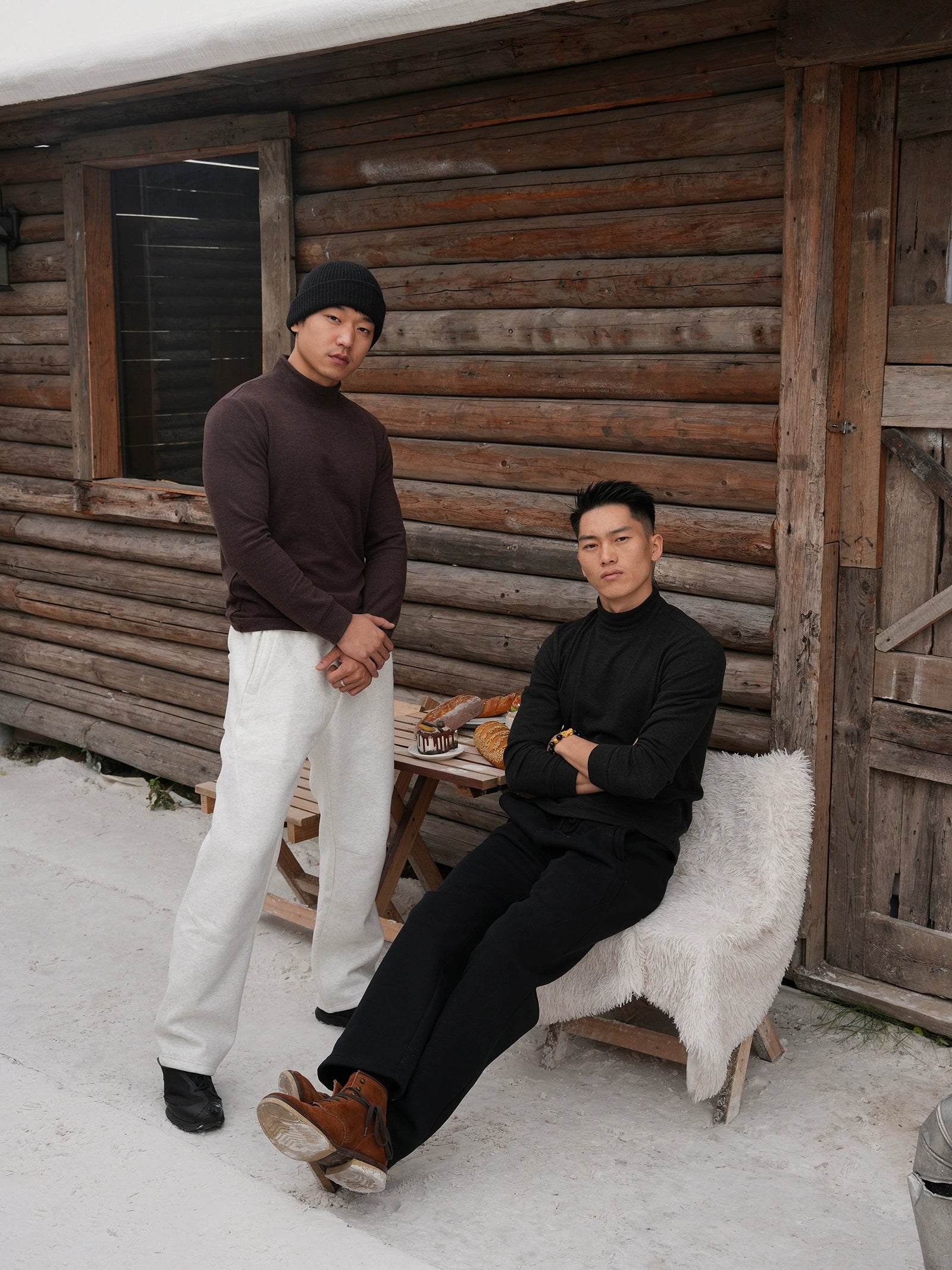 GTAL Thick Drawstring Straight Embroidered Sweatpants