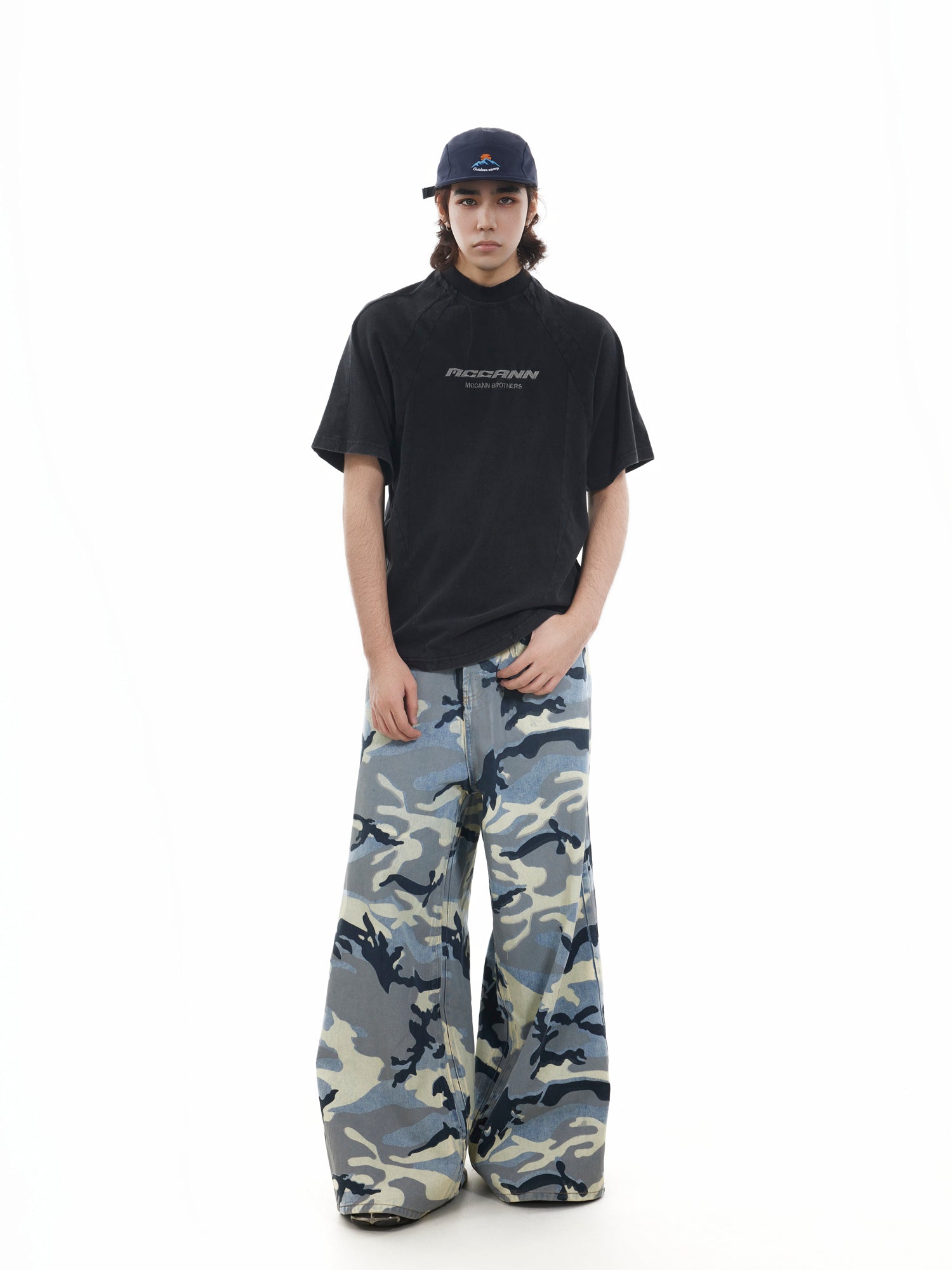BTSG old deconstruction tailoring shoulder ramp Tee