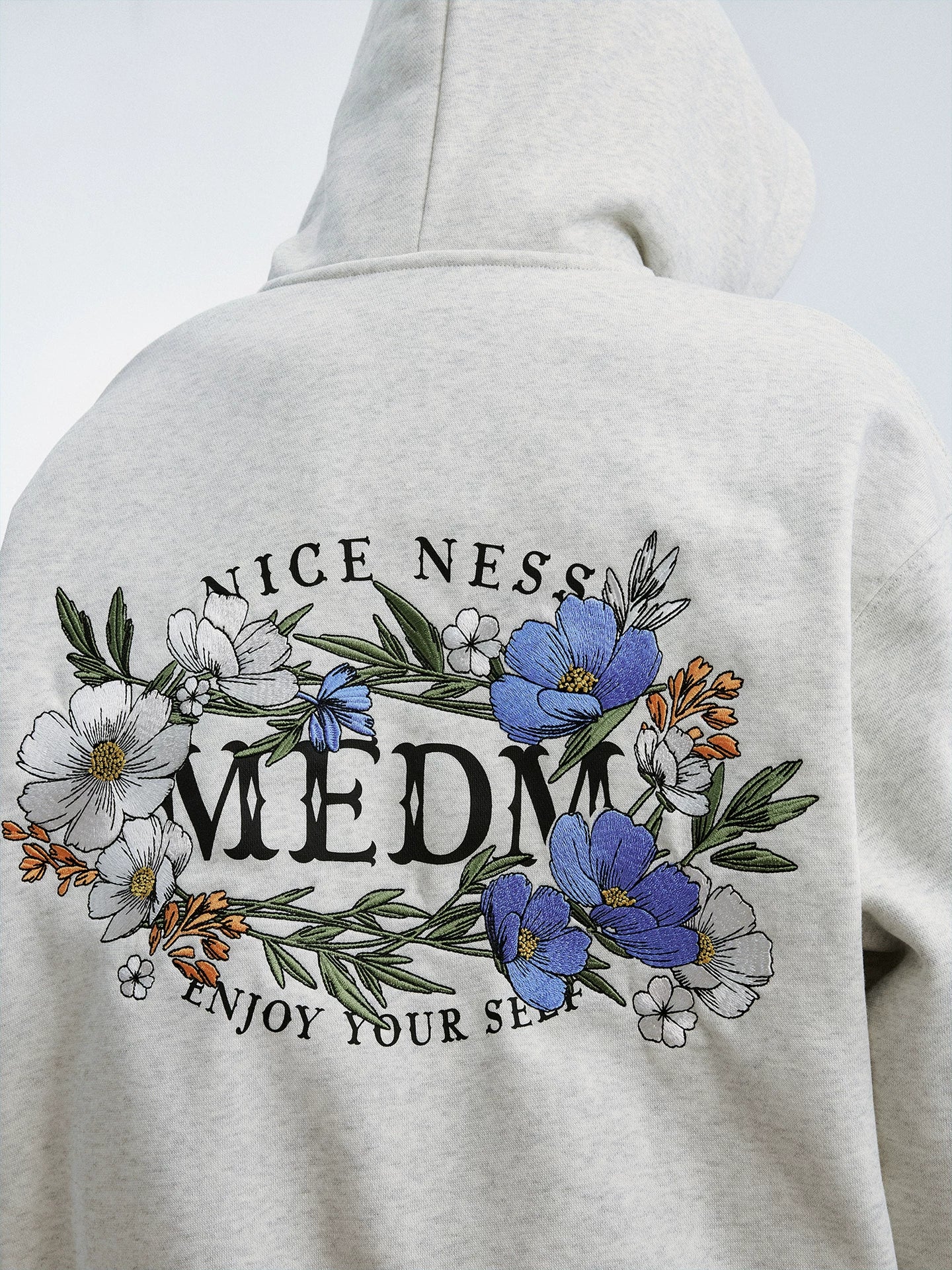 MEDM Flower Letter Embroidered Casual Zip Sweater