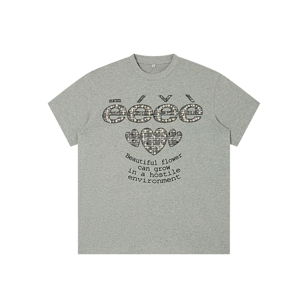 EeeeArtmonster Love Patch Pearl Beads Letter Tee