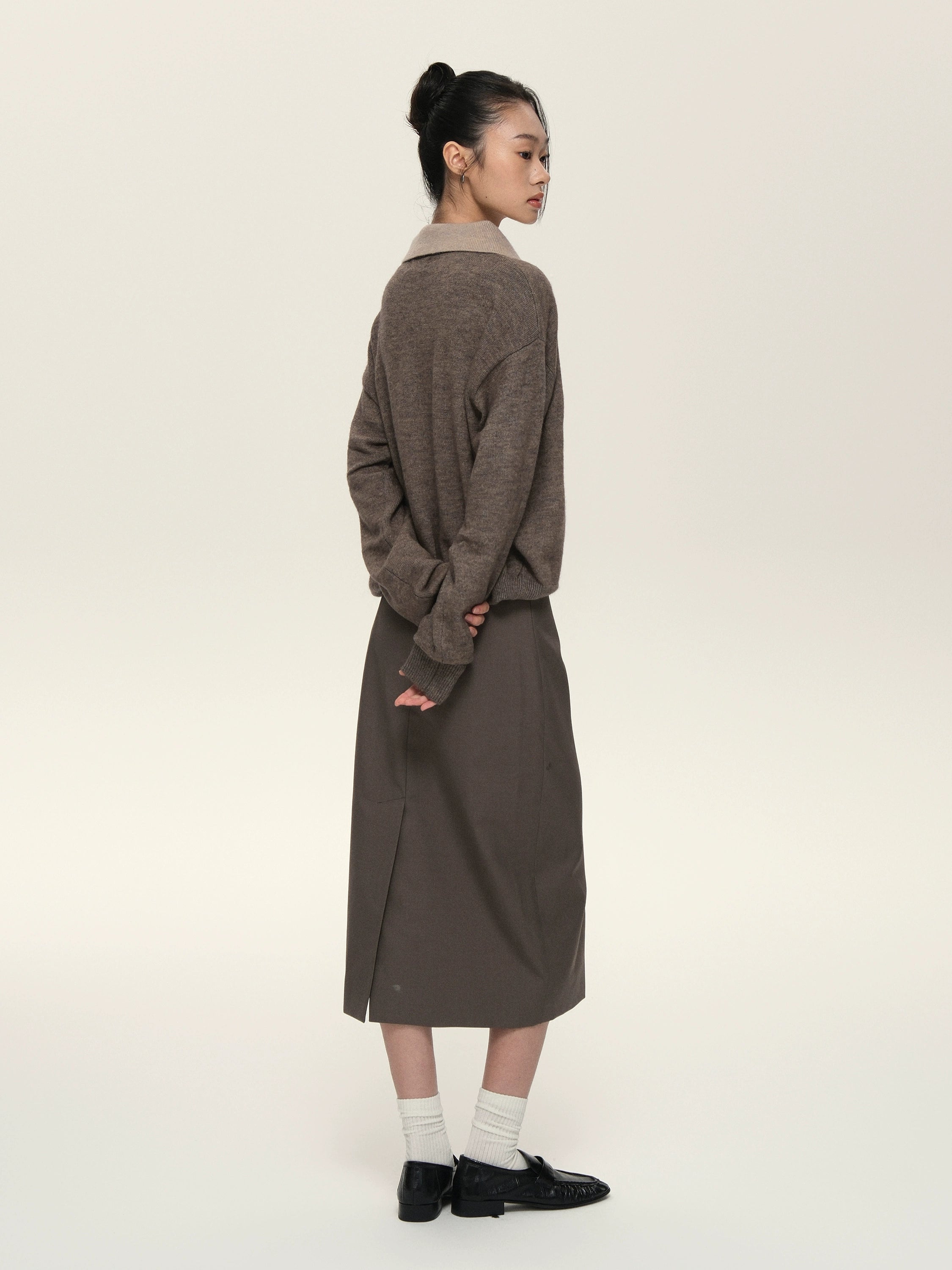 Set for Life V-neck Lapel Color Matching Thin Long-sleeved Sweater