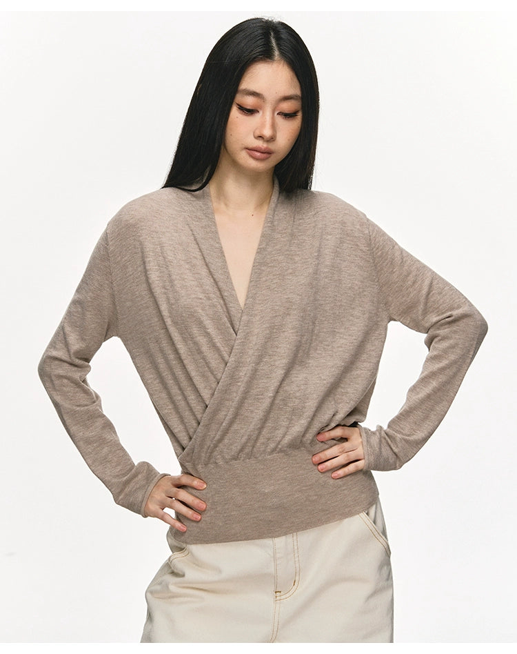 Anna Aneae Pleated V-neck Cross Loose Long Sleeve Knit