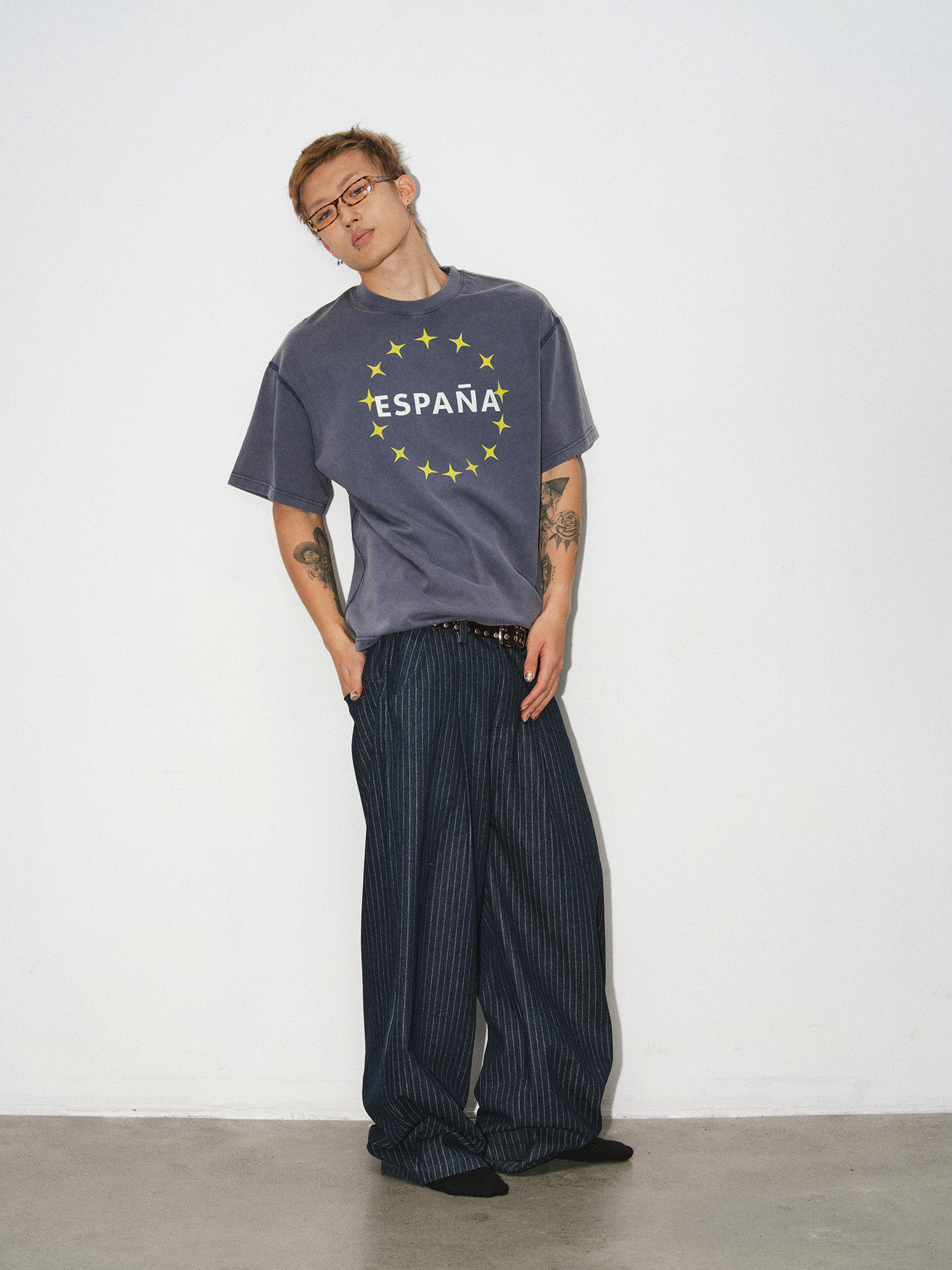 NOVACAM Letter Star Print Loose Tee