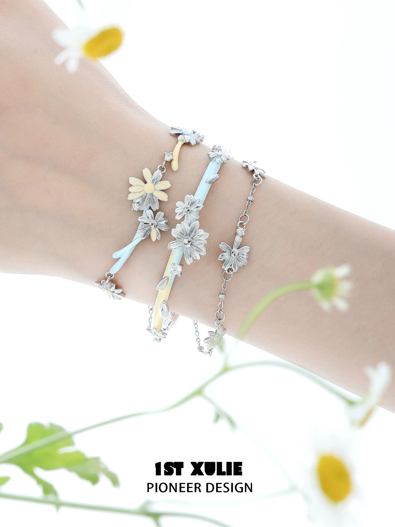 1ST XULIE Daisy Double-Layer Bracelet