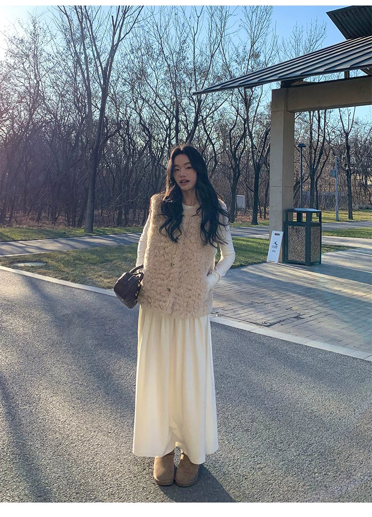 Pusumede Slim-fit Long-sleeved Knitted Sweater Pleated Drape Skirt Set