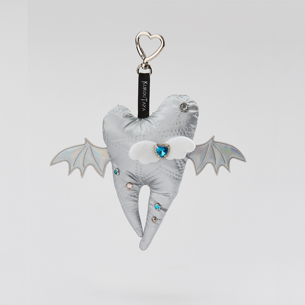 KUROUTAYA Tooth Protection 3D Plush Charm Keychain