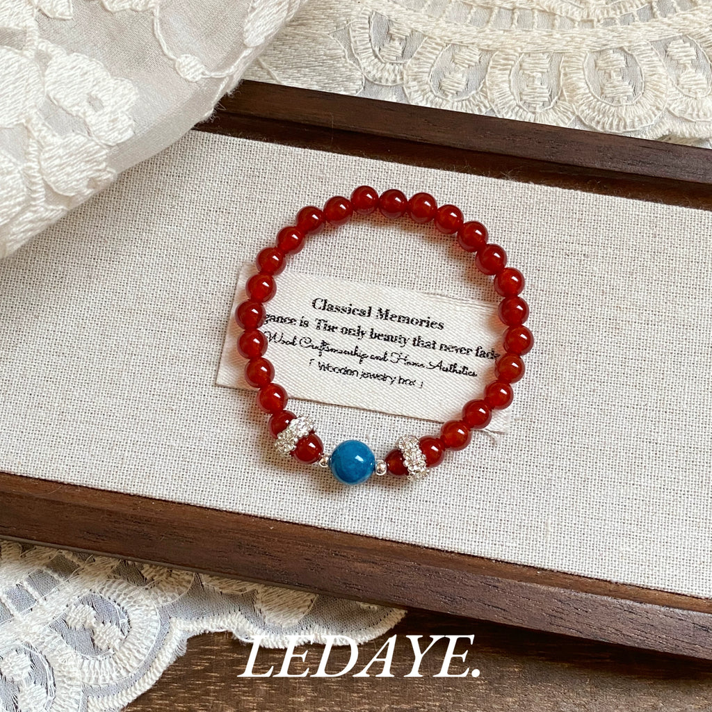 LIDAYE Red Agate Layered Bracelet