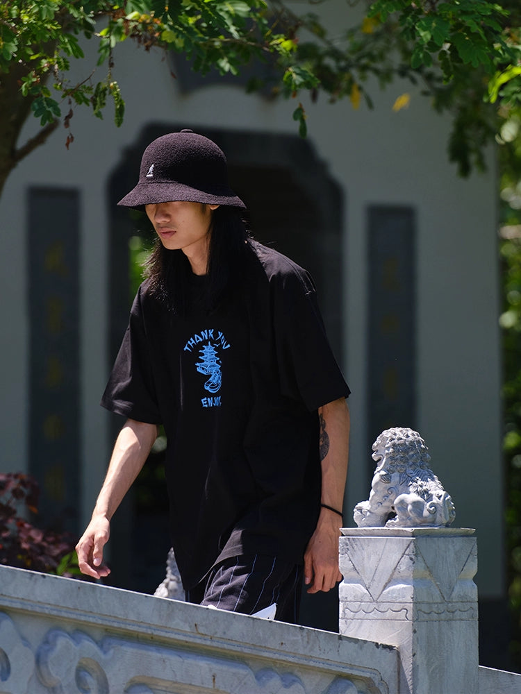 Battles Loose and Versatile Casual Tee