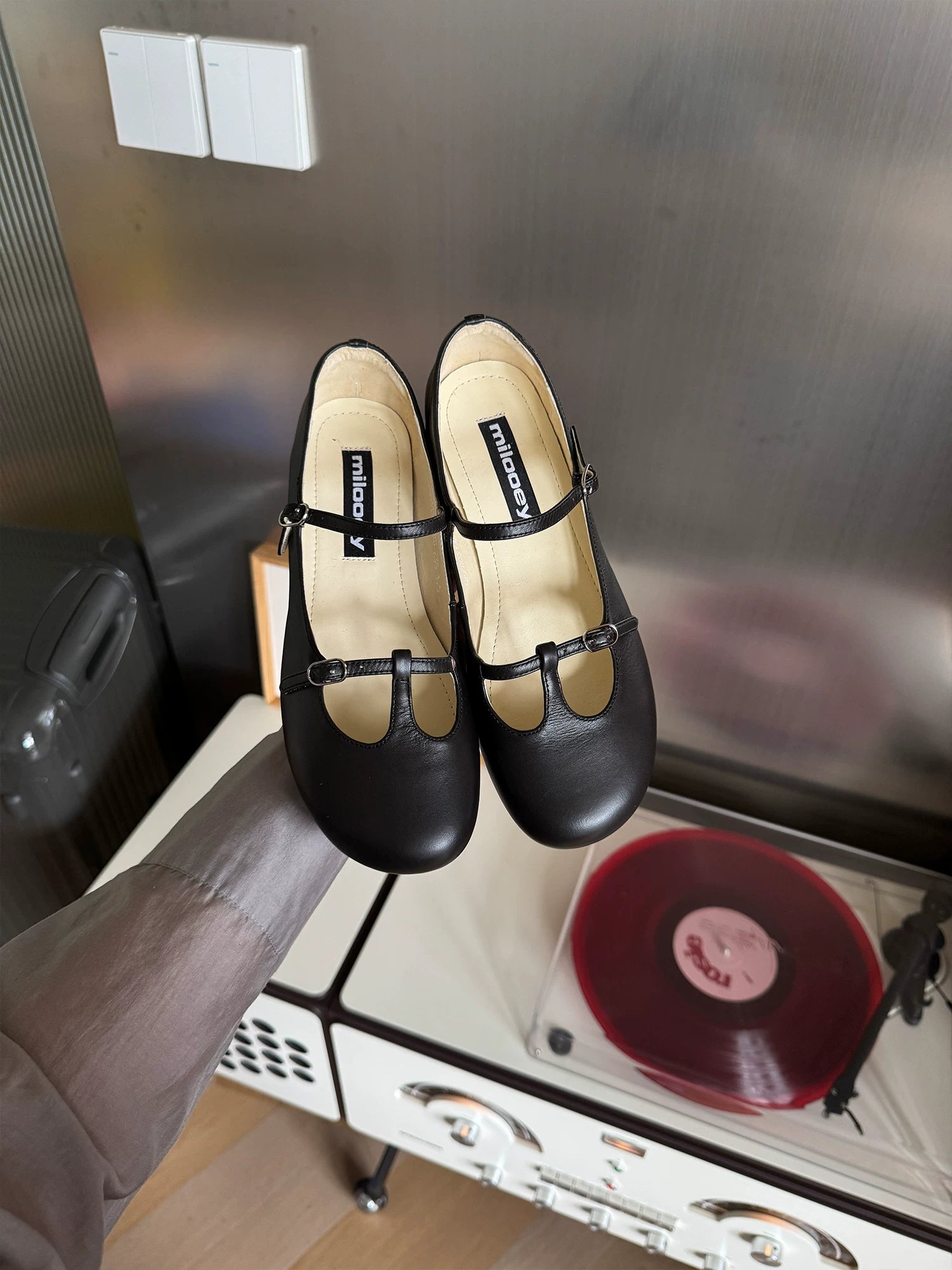 MILOOEY Leather One-Strap Mary Jane