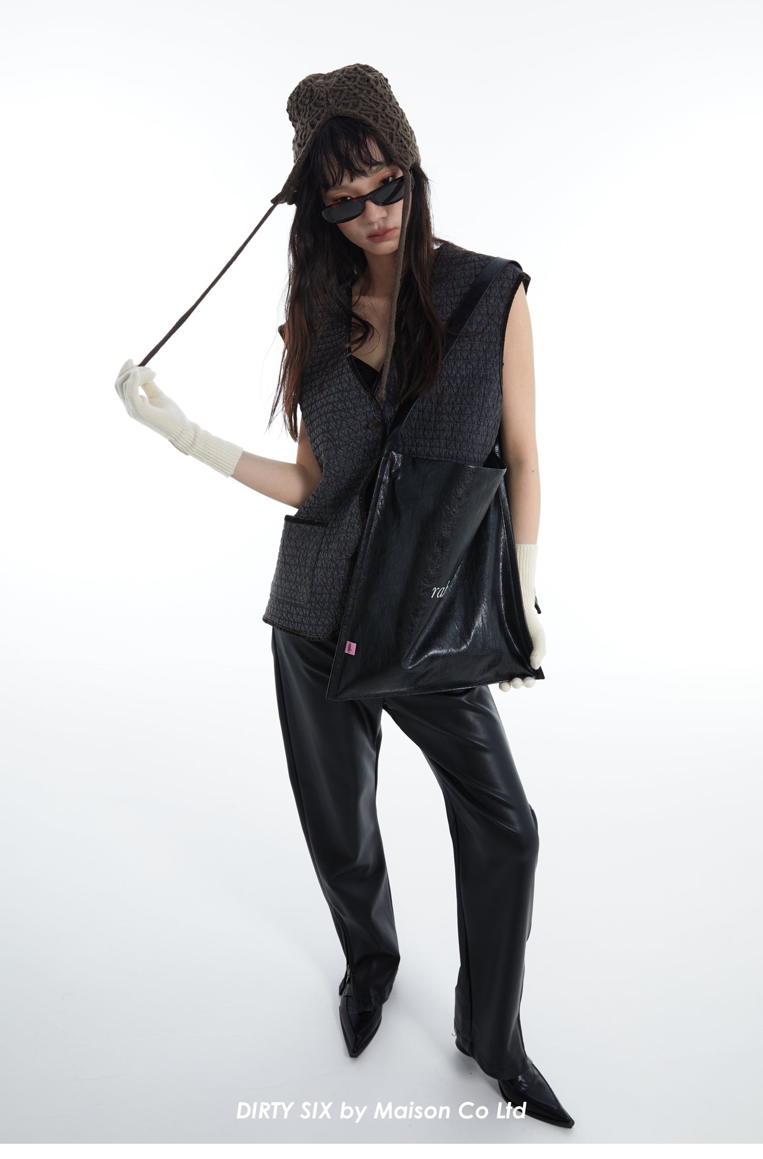 DirtySix "rahrah!" bag 5 colors contrasting embroidery thread soft leather tote bag