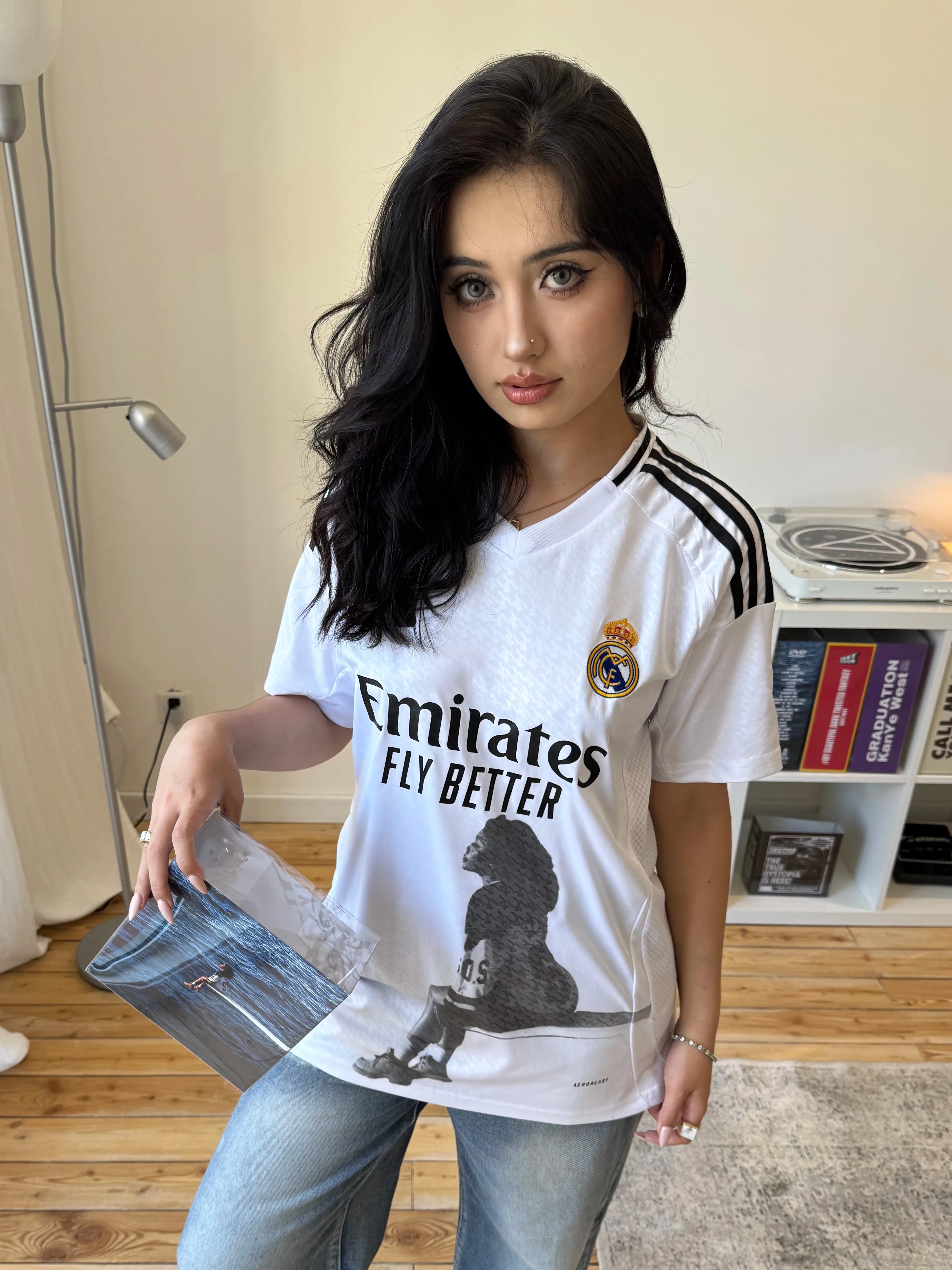 KANYE Casual Portrait Print Tee