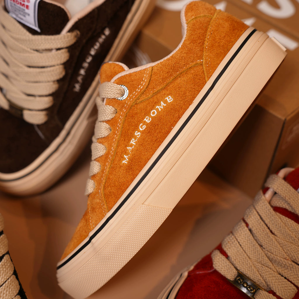 MARS GEOME Beef Suede Retro Versatile Board Shoes