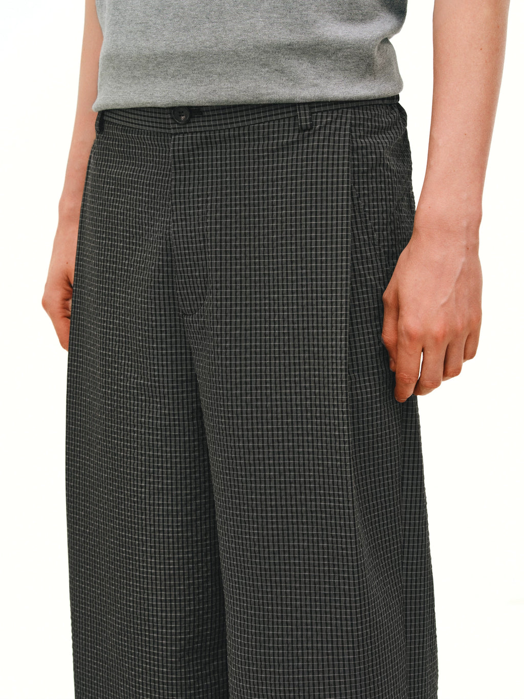 NONRADICAL Seersucker Plaid Side-Pleated Straight-Leg Trousers