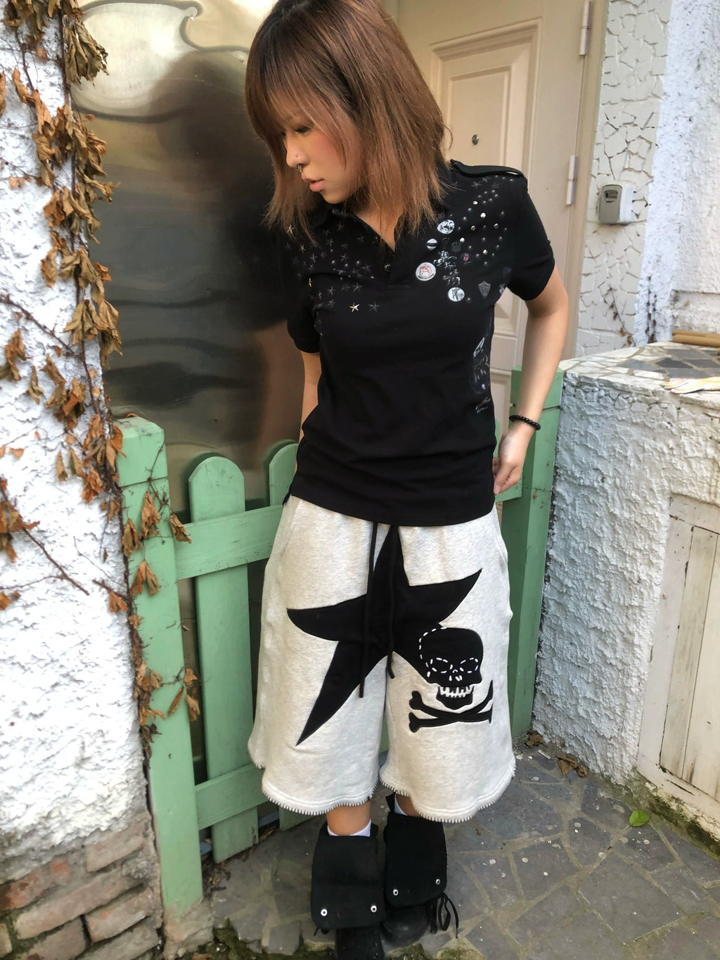 ColdAsia Star Skull Patchwork Embroidered Loose Capri Pants