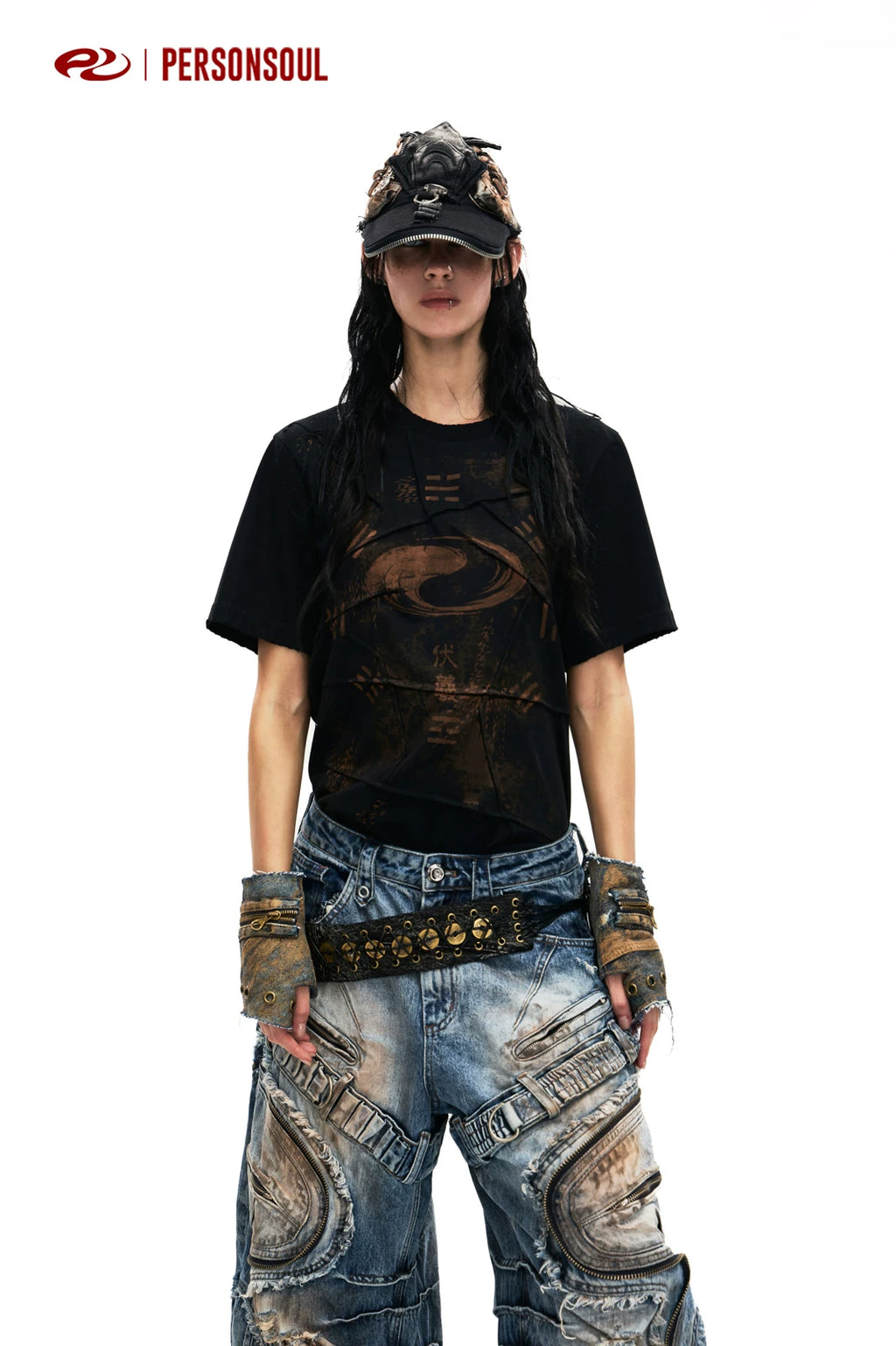 PERSONSOUL Vintage Slim Shoulder Tee
