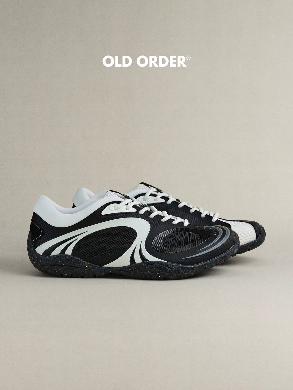 OLD ORDER Obsidian Breathable Running Sneaker