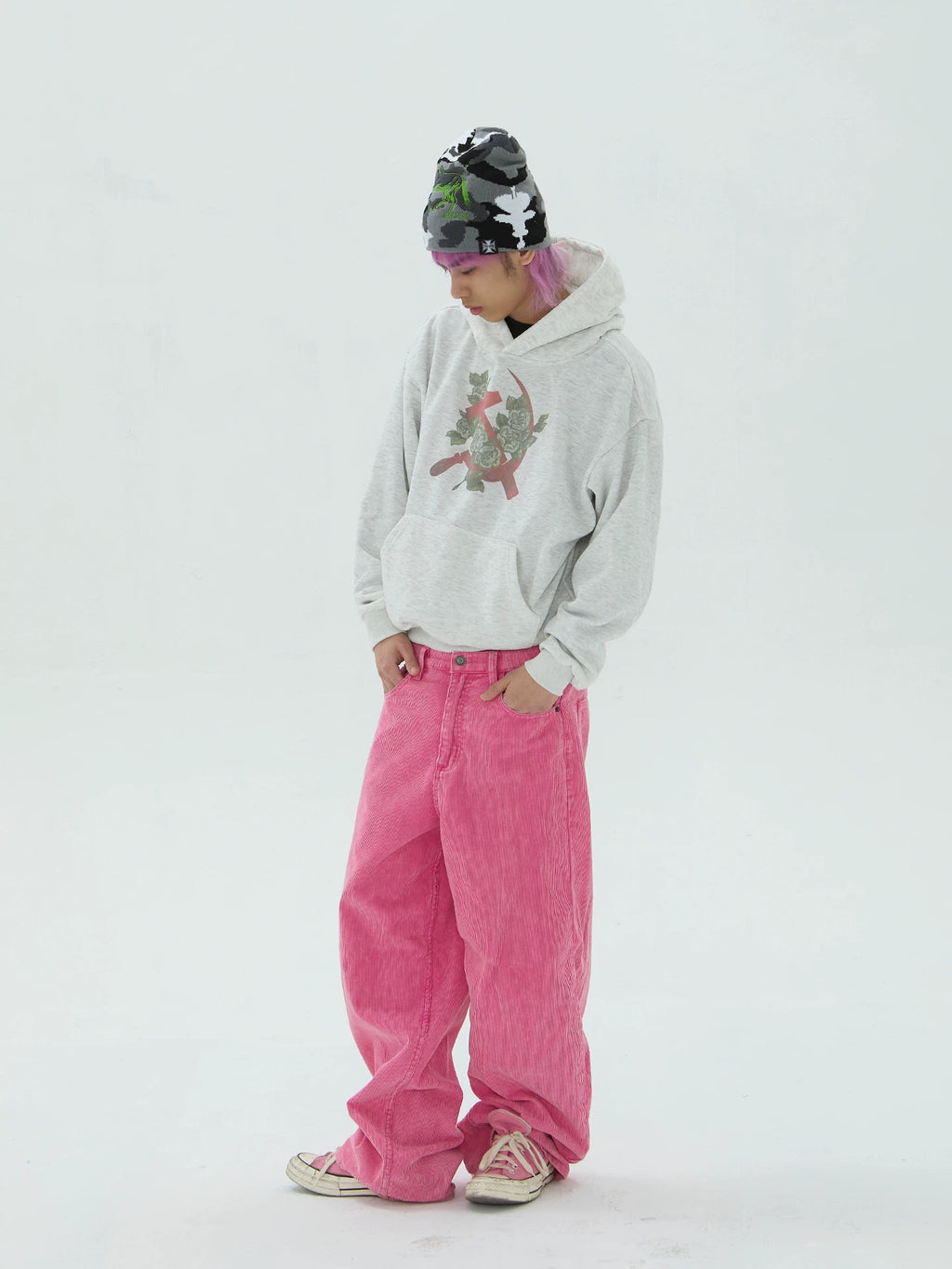 71AN Stamen Badge Series Logo Printed Sweater
