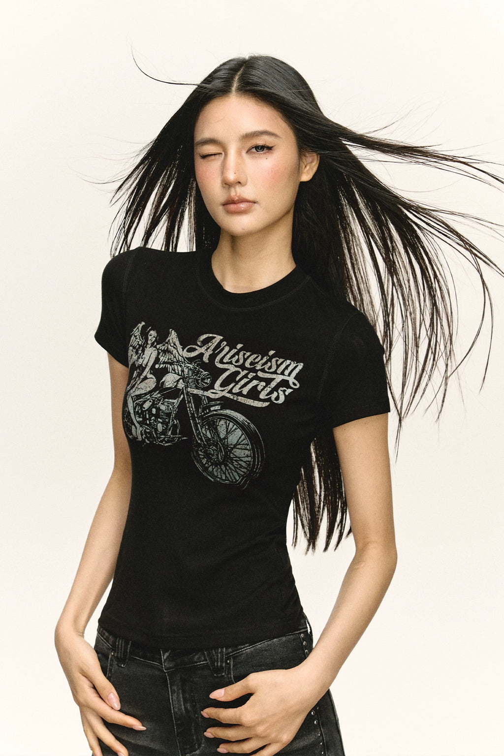 Ariseism Retro Design Slim Tee