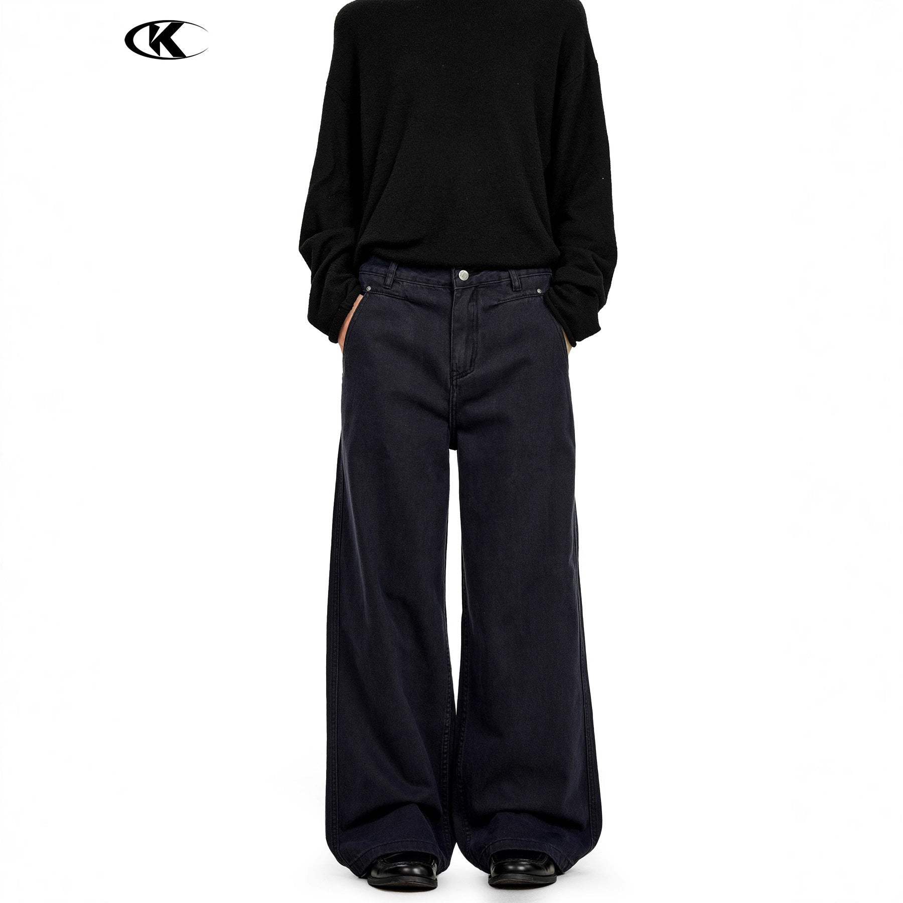 11KN Pleated Silhouette Loose and Thin Straight Jeans
